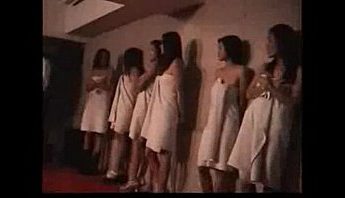 黃色色情KTV的色色派對 全員妹子全裸邊唱邊插 群交亂舞，KTV、偷拍、派對成人影片、免費A片